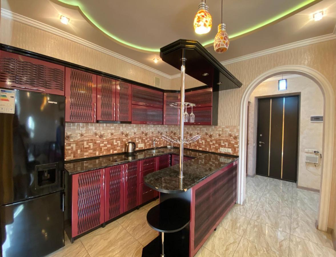 Amiryan Street 1 Bedroom Deluxe Apartment With Balcony Am104 Erivan Exterior foto